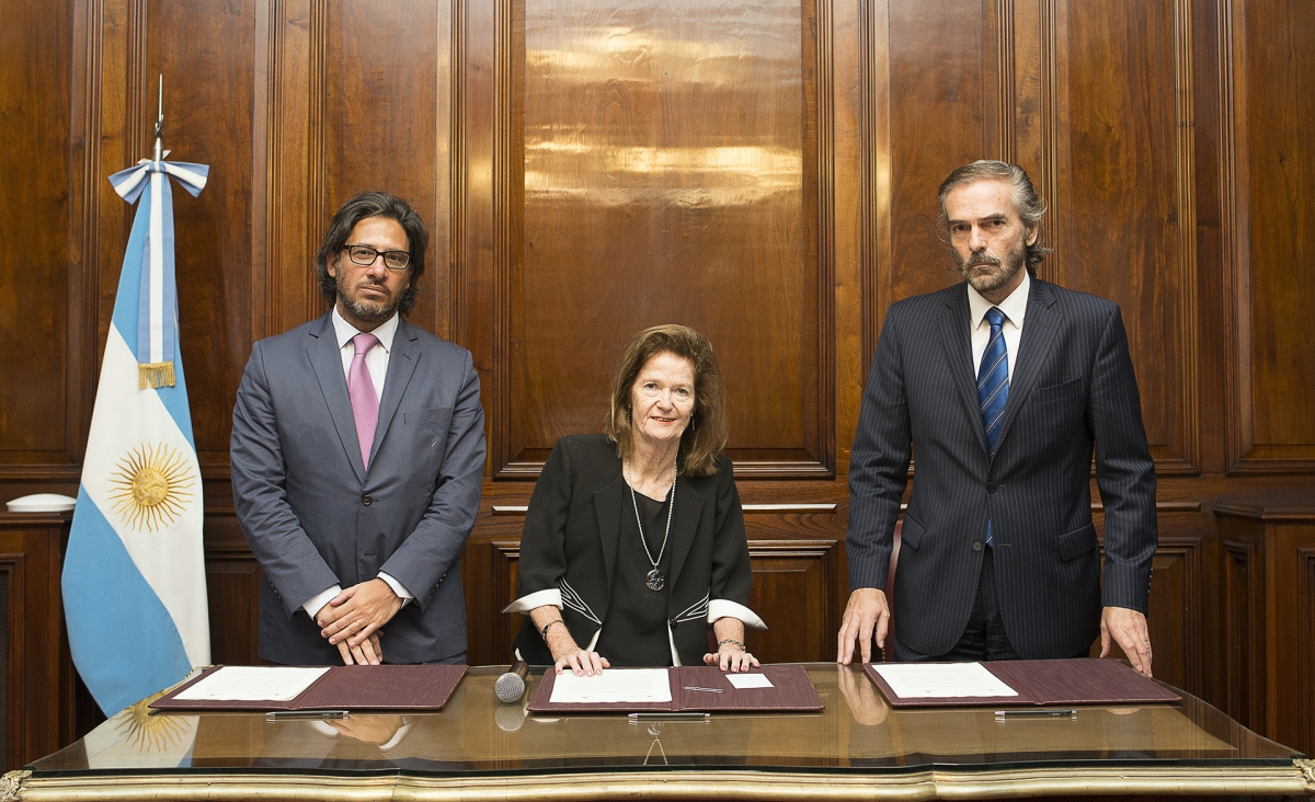 La Corte Suprema firm un convenio sobre derechos de mujeres privadas de la libertad