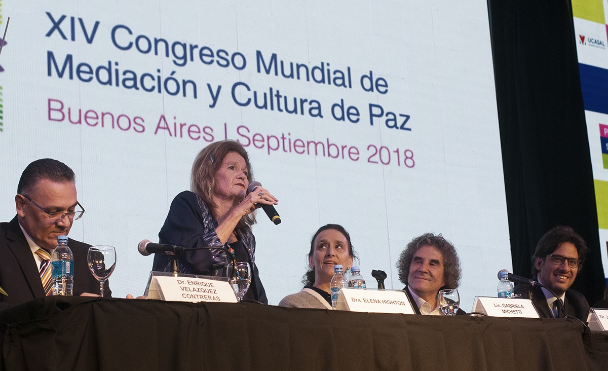 Highton particip de la apertura del XIV Congreso Mundial de Mediacin y Cultura de Paz