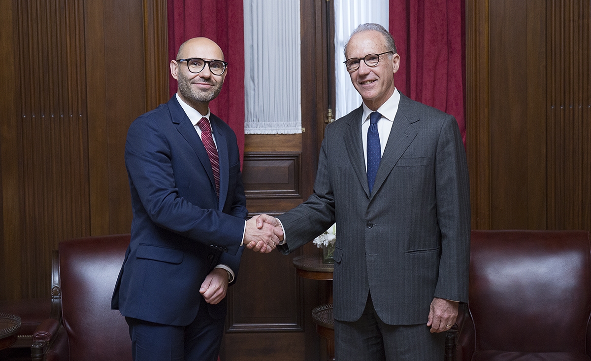 Rosenkrantz recibi al secretario general de la Corte Permanente de Arbitraje